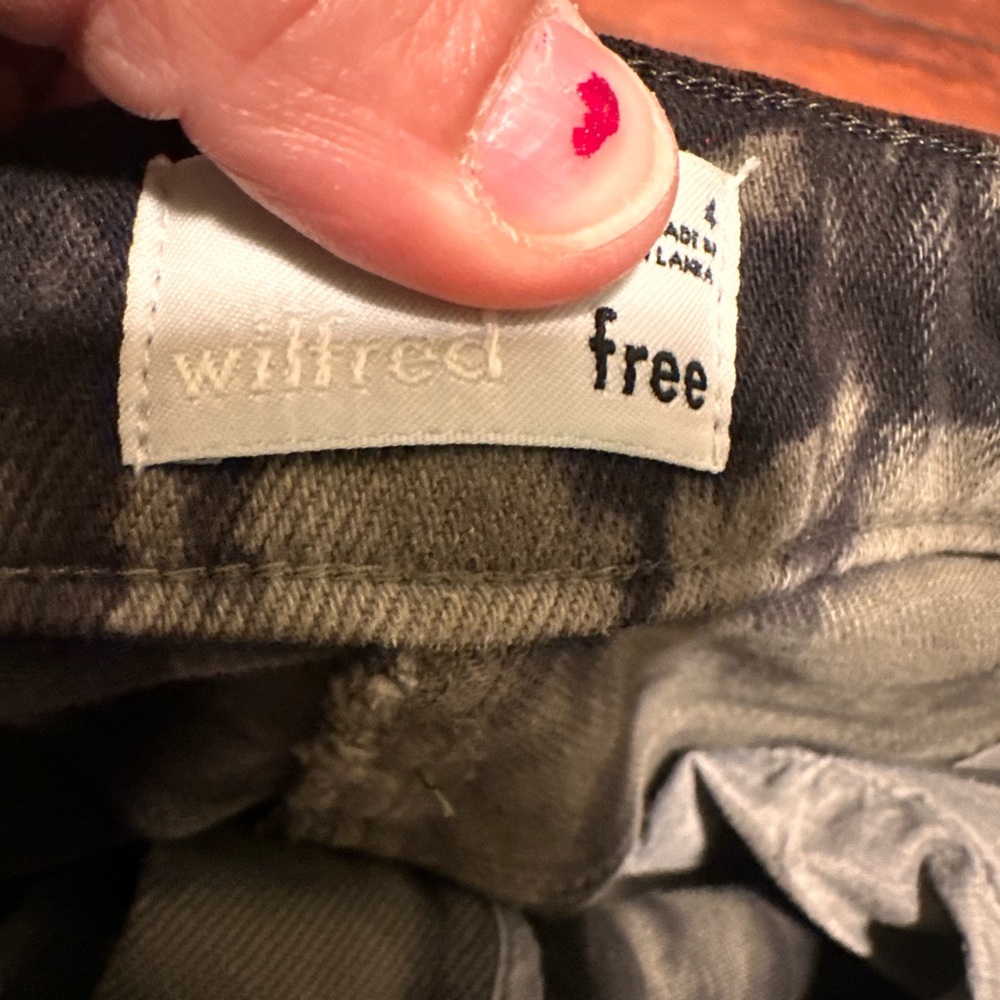 Stylish Green and Black Tie-Dye Women Jeans - Picture 12 of 15